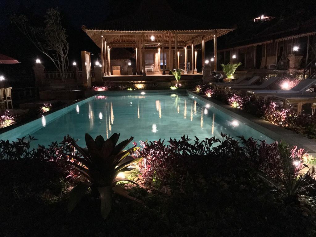 Rumah Dharma 2 Riverside Hotel มาเกอลัง ภายนอก รูปภาพ